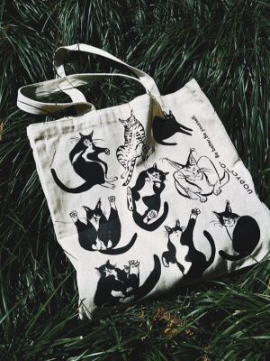 canvas bag with cat print