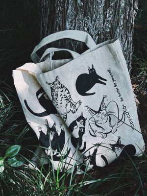 canvas bag with cat print